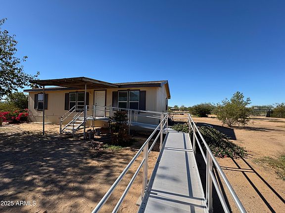 5th image of 27642 N DENVER HILL Drive