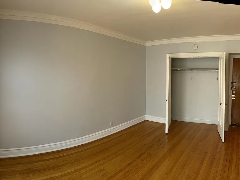 3121 N Hamlin Ave #2I — Photo 11