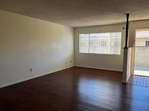3rd image of 1410 Stevens Ave APT 2