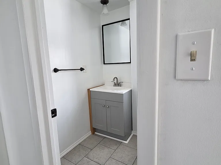 153 Main St — Photo 9