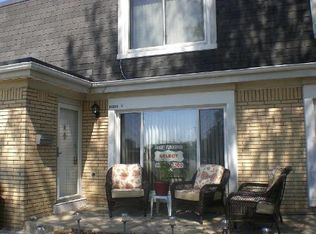 29600 City Ctr, Warren, MI 48093