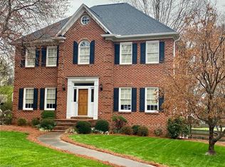 1733 Curraghmore Rd, Clemmons, NC 27012