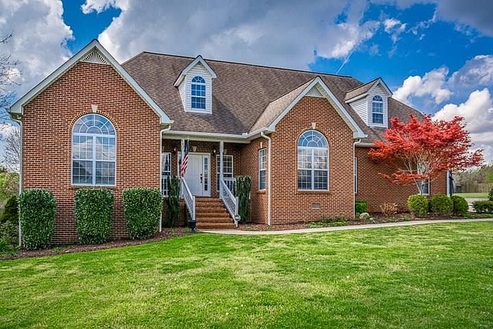 1st image of 967 River Bend Dr