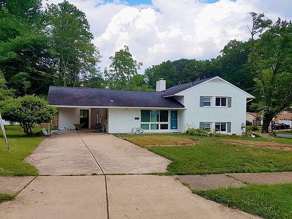 8 large trees were cut down for safety and natural light (2019)