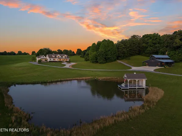 1748 Raulston Rd, Maryville, TN 37803