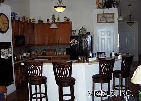 5th image of 719 Ember Crest Dr