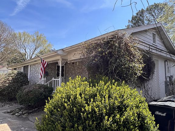 2nd image of 2160 E College St