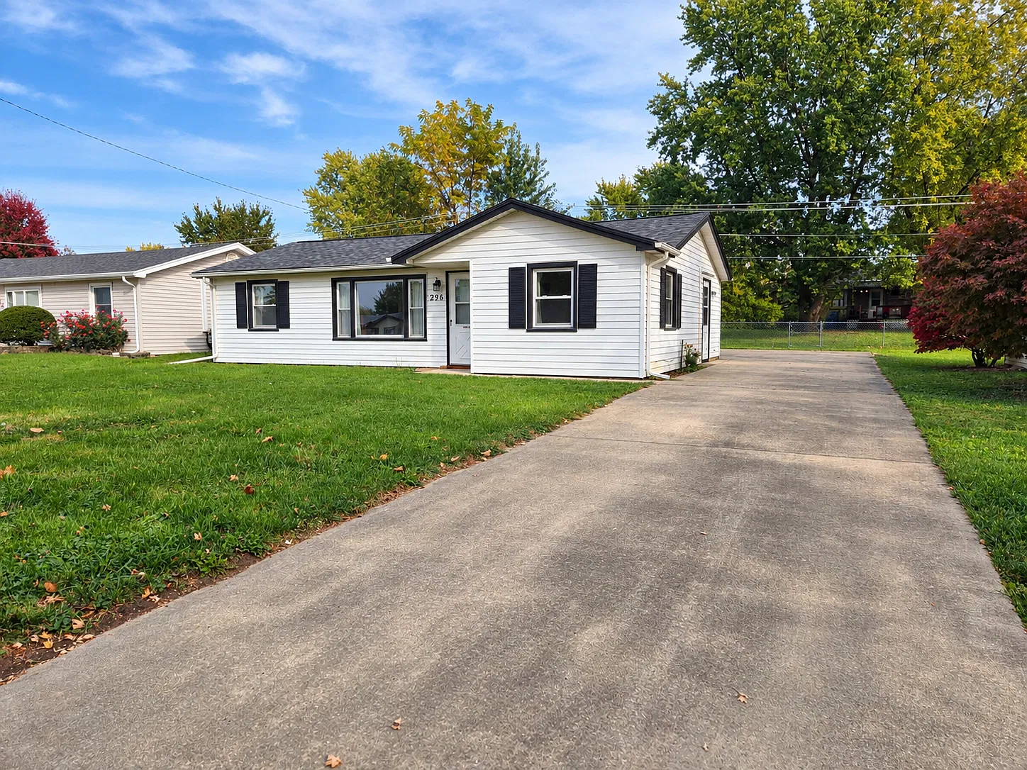 3 bed, 924 sqft, $1,700 — Photo 2