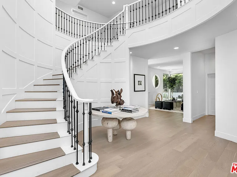 23458 W Moon Shadows Dr — Photo 26