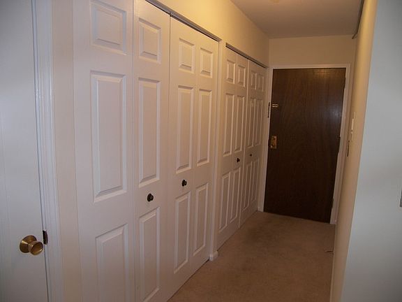 5th image of 100 S Vail Ave APT 104