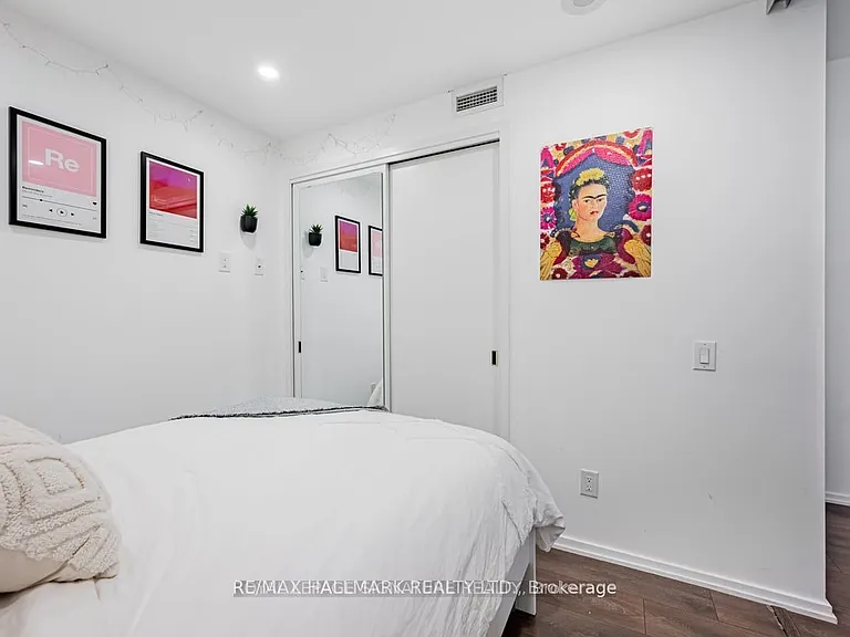 783 Bathurst St #227 — Photo 16