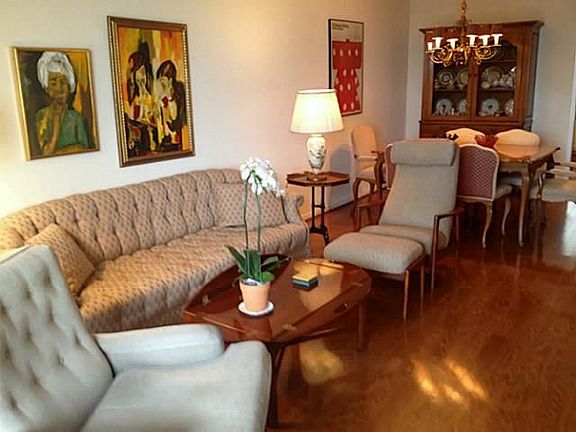 2nd image of 6255 W Northwest Hwy APT 216