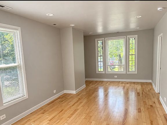 2nd image of 5949 S Ada St #2B