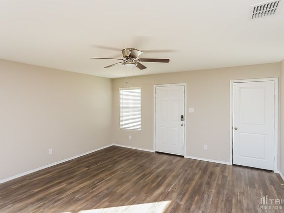2nd image of 5355 Curwood Dr