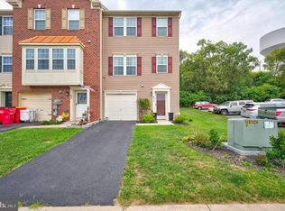 47 Tidewater Ter, Falling Waters, WV 25419