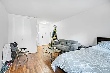 Rented by (Legacy) Elegran