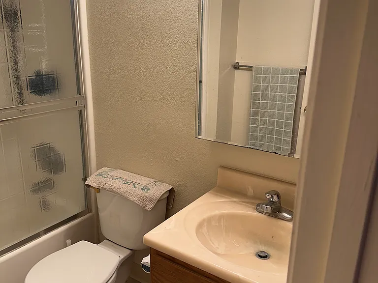 2374 N Main St #3 — Photo 9