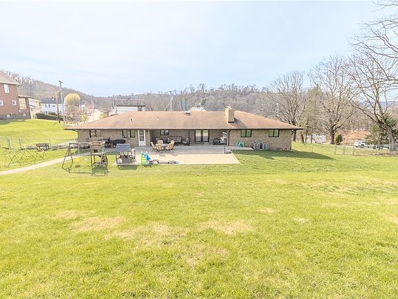 2nd image of 844 Sylvan Ave