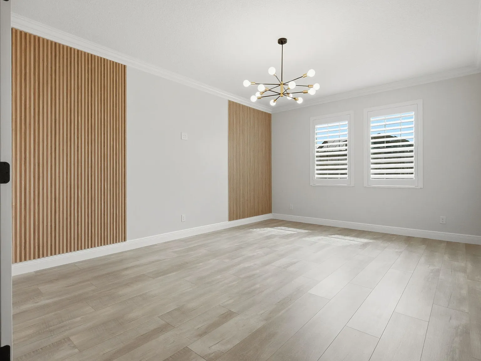 3 bed, 2.5 bath, 2720 sqft, $3,900 — Photo 3