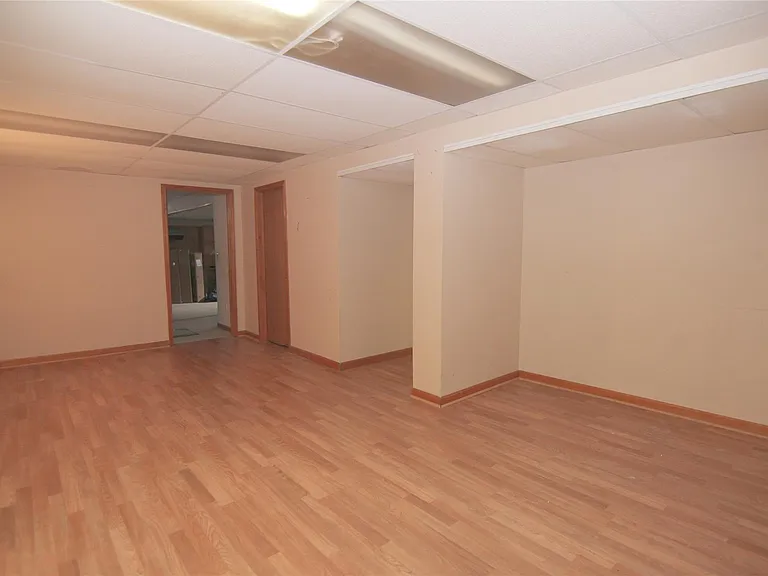 31119 Country Blf — Photo 20