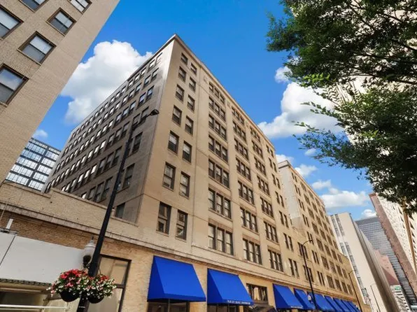 640 S Federal St APT 402, Chicago, IL 60605