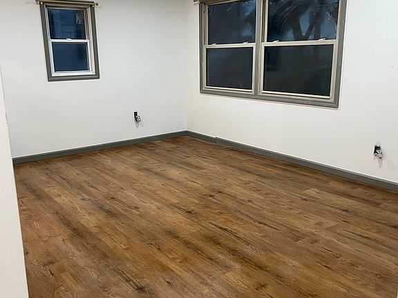 2nd image of 305 Pickrelltown Rd