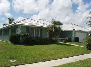 790 SW Elm Tree Ln, Boca Raton, FL 33486