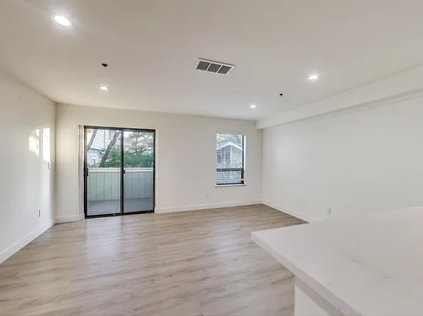 95 41st St APT 301, Oakland, CA 94611