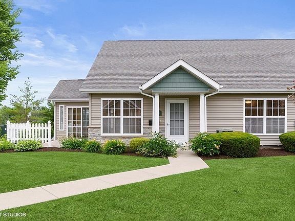 Ranch unit with a patio and wonderful landscaping!