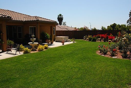 2nd image of 2508 Vendimia Ct
