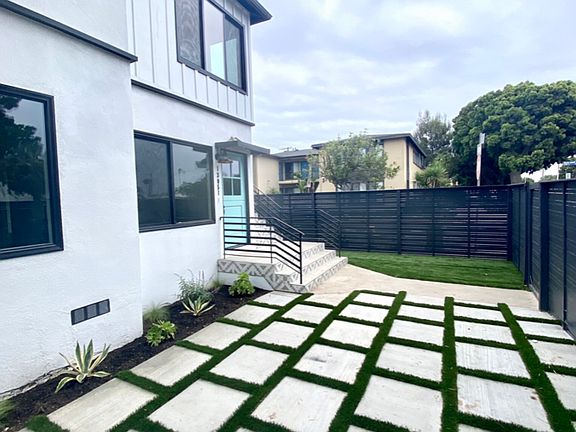 3rd image of 13051 Venice Blvd #13051