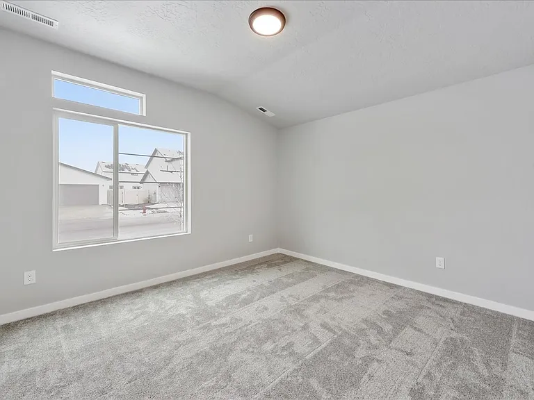5079 W Riva Capri St — Photo 9
