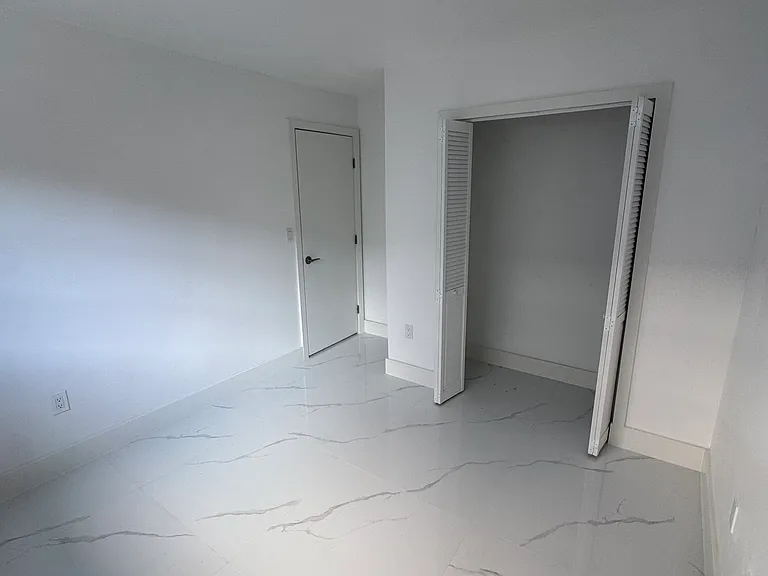 2682 W 70th Pl — Photo 9
