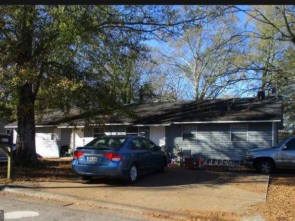 627 Lane St, Griffin, GA 30223