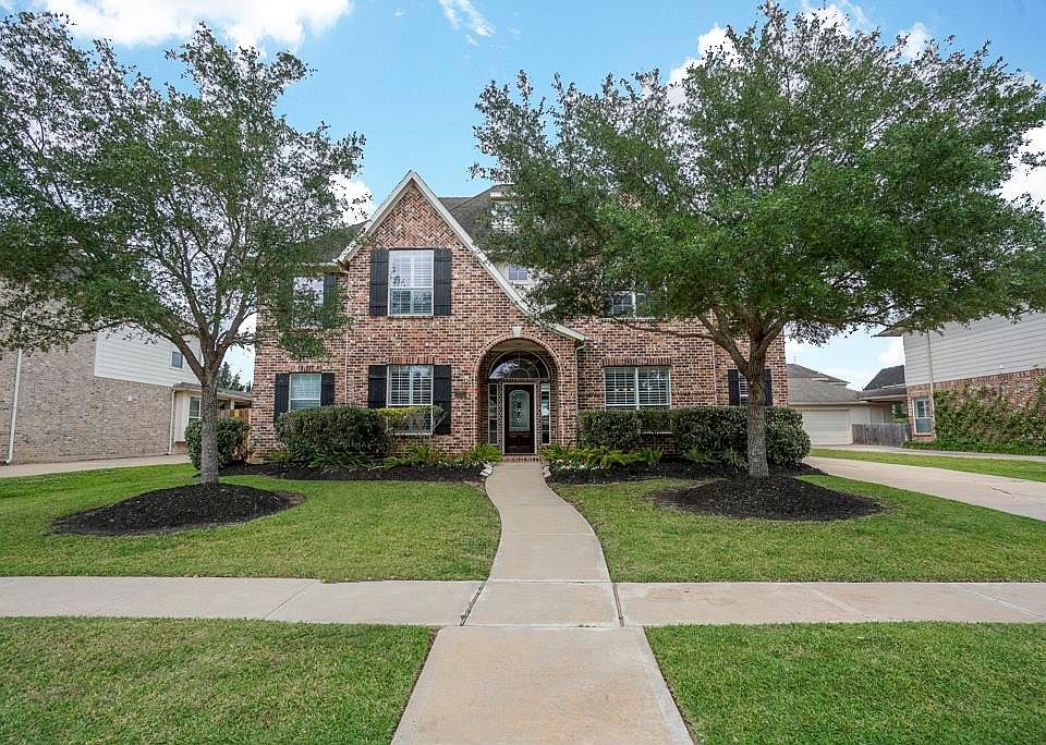1st image of 7723 New Forest Ln