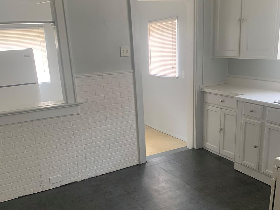 2nd image of 441 Naomi Ct