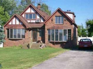2732 S Channel Dr, Harsens Island, MI 48028