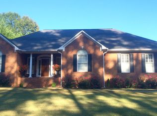 314 Cherry Hill Dr, Calhoun, GA 30701
