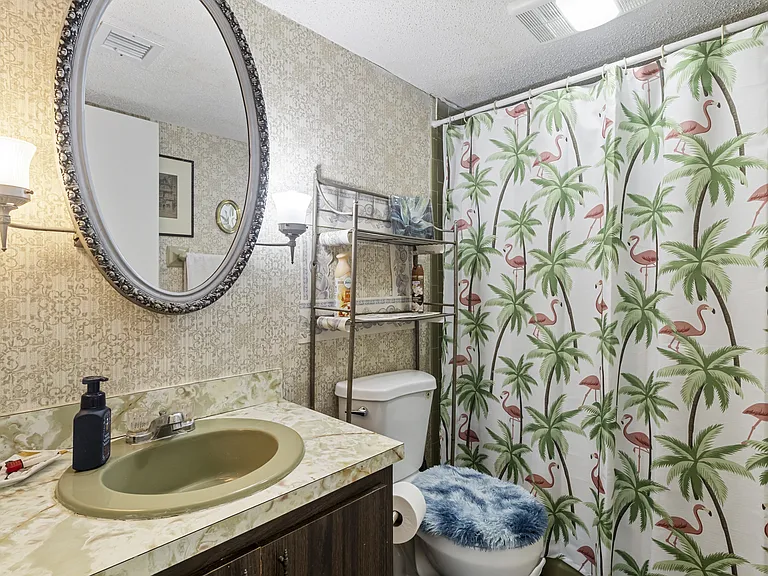 21280 Brinson Ave — Photo 14