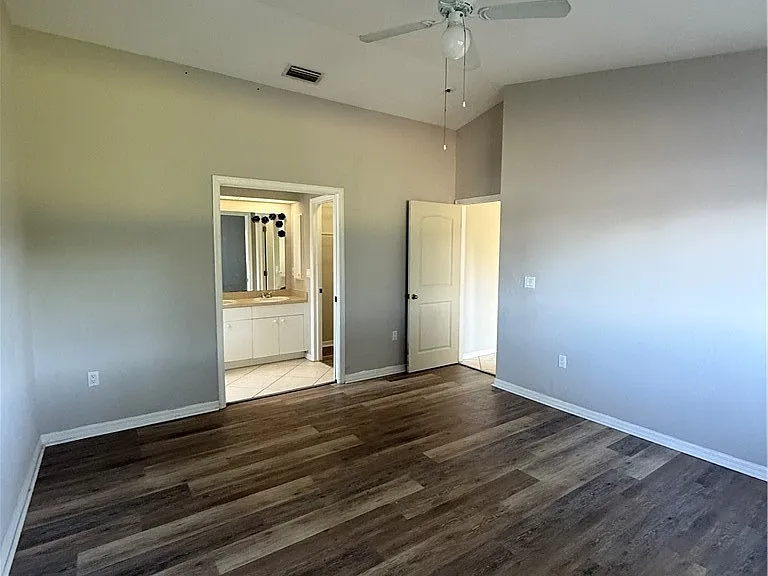 3307 SW 1st Ave — Photo 11