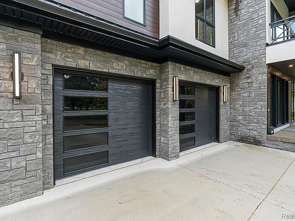 5th image of 1541 Shipman Blvd