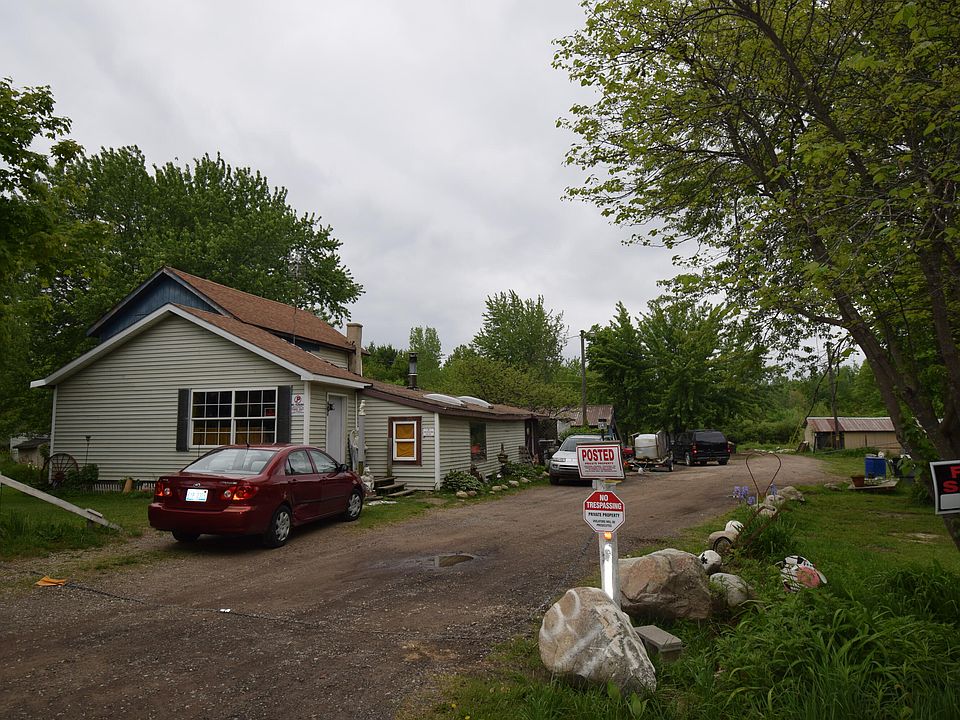 1st image of 76842 48th Ave