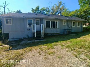 3820 E 69th Ter, Kansas City, MO 64132