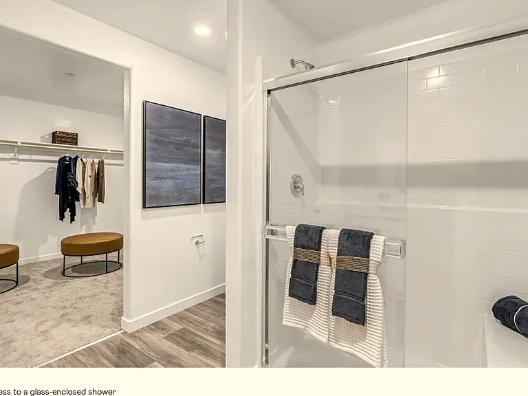 4446 Buckingham Ave — Photo 12