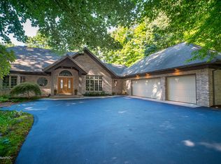7295 Hidden Cove Pl, Kalamazoo, MI 49009