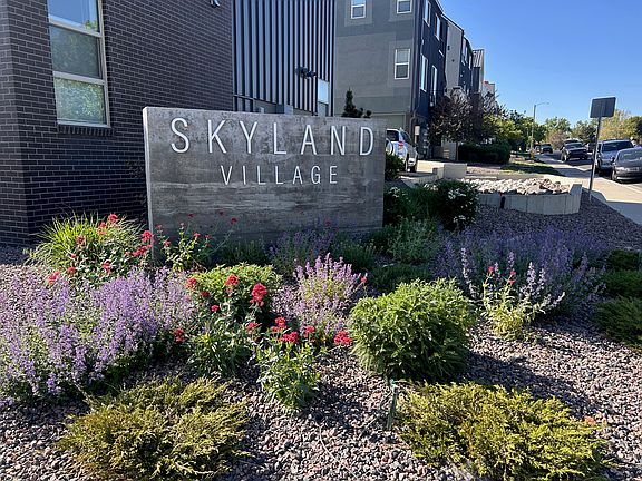 2nd image of 3042 Wilson Ct #1