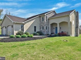 220 Clover Valley Rd, Kutztown, PA 19530