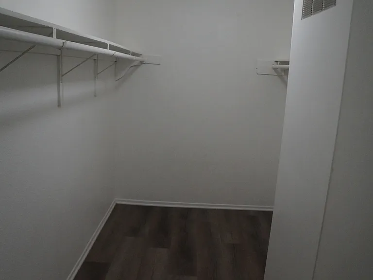 1150 S Meadow Ln #63 — Photo 9