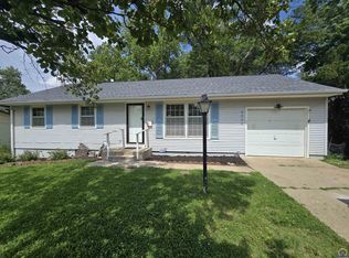 4004 SE Mercier St, Topeka, KS 66609