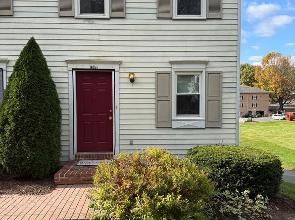 1605 Chadwick Cir #A